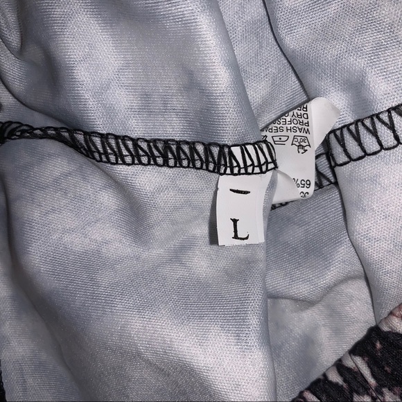 Snakeskin / Snake Print Two Piece Biker Short Set - Picture 4 of 4